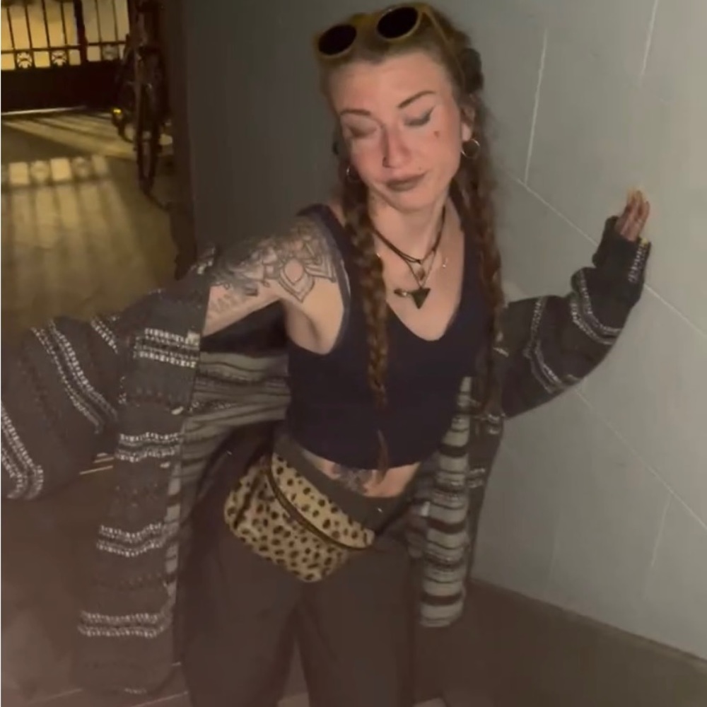 Meet your Posher, Savanna